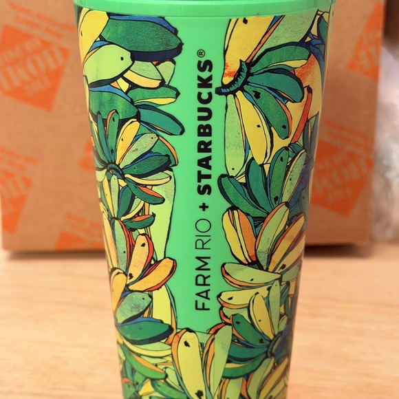 Starbucks + Farm Rio Summer 2025 Green Banana Cup Tumbler Drink Cup Coffee - Picture 5 of 6